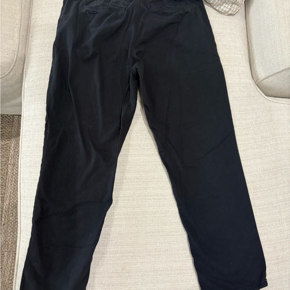 Banana Republic Men's Black Athletic Fit Twill Pant - Picture 5 of 5